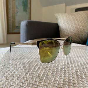 Guess Women’s Sunglasses